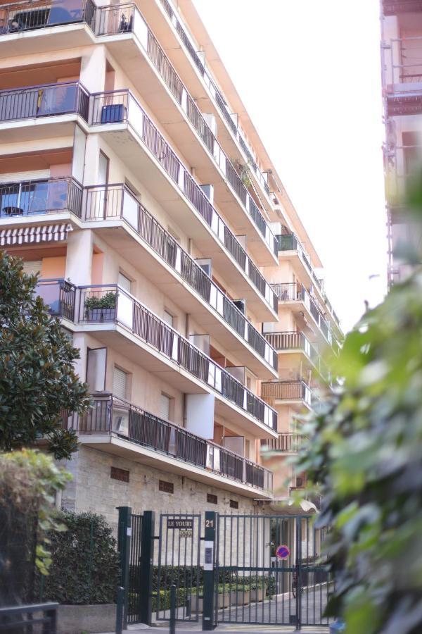 With Terrace And Sea View, 10 Min To The * Nizza